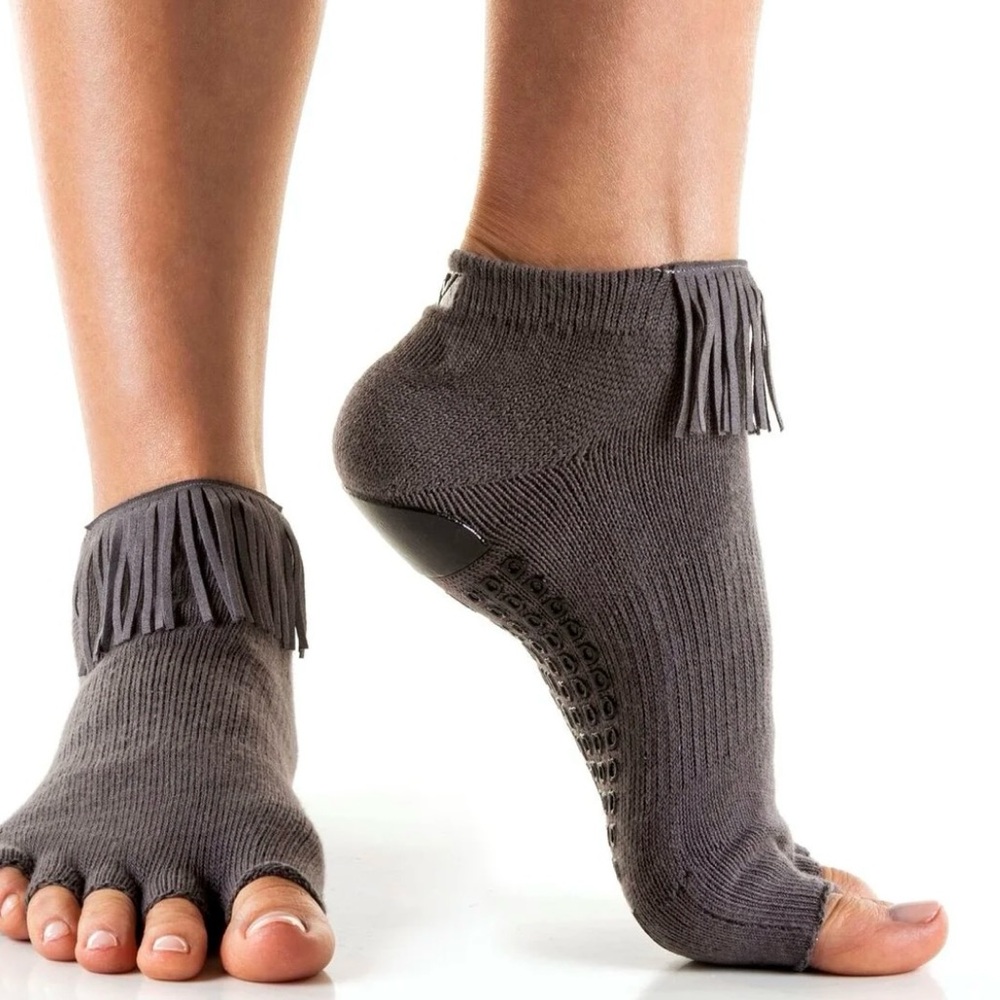 Arebesk Fringe Open Toe Grip Socks ( Barre/Pilates)
